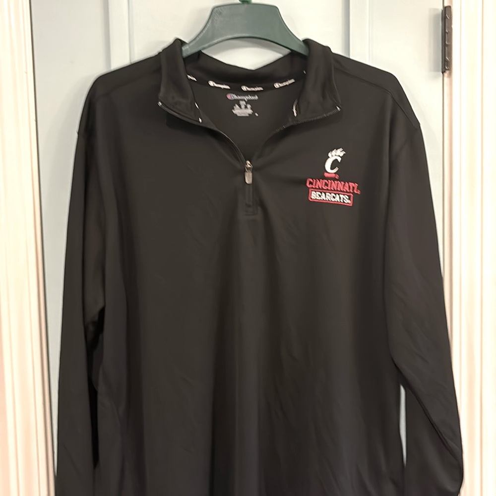 Champion 2xL men’s quarter zip jacket university of Cincinnati black